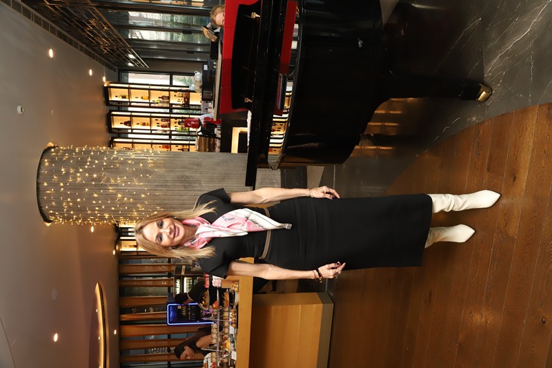 Sofitel Istanbul Taksim�den Gelece�e I��k Tutan Y�lba�� A�ac� Daveti